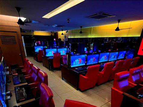 gaming cyber cafe near me.
